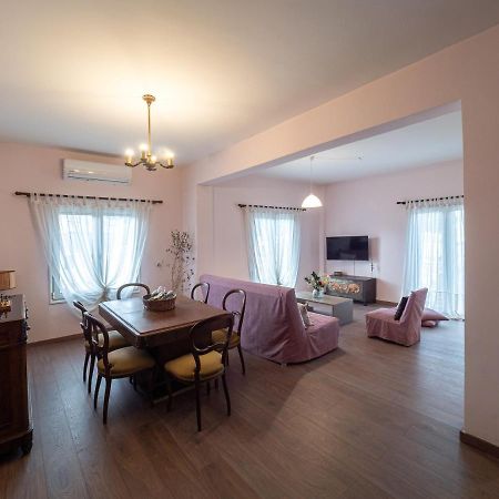 Central & Bright 2Bd Apt In Corfu Town Near Port Bagian luar foto