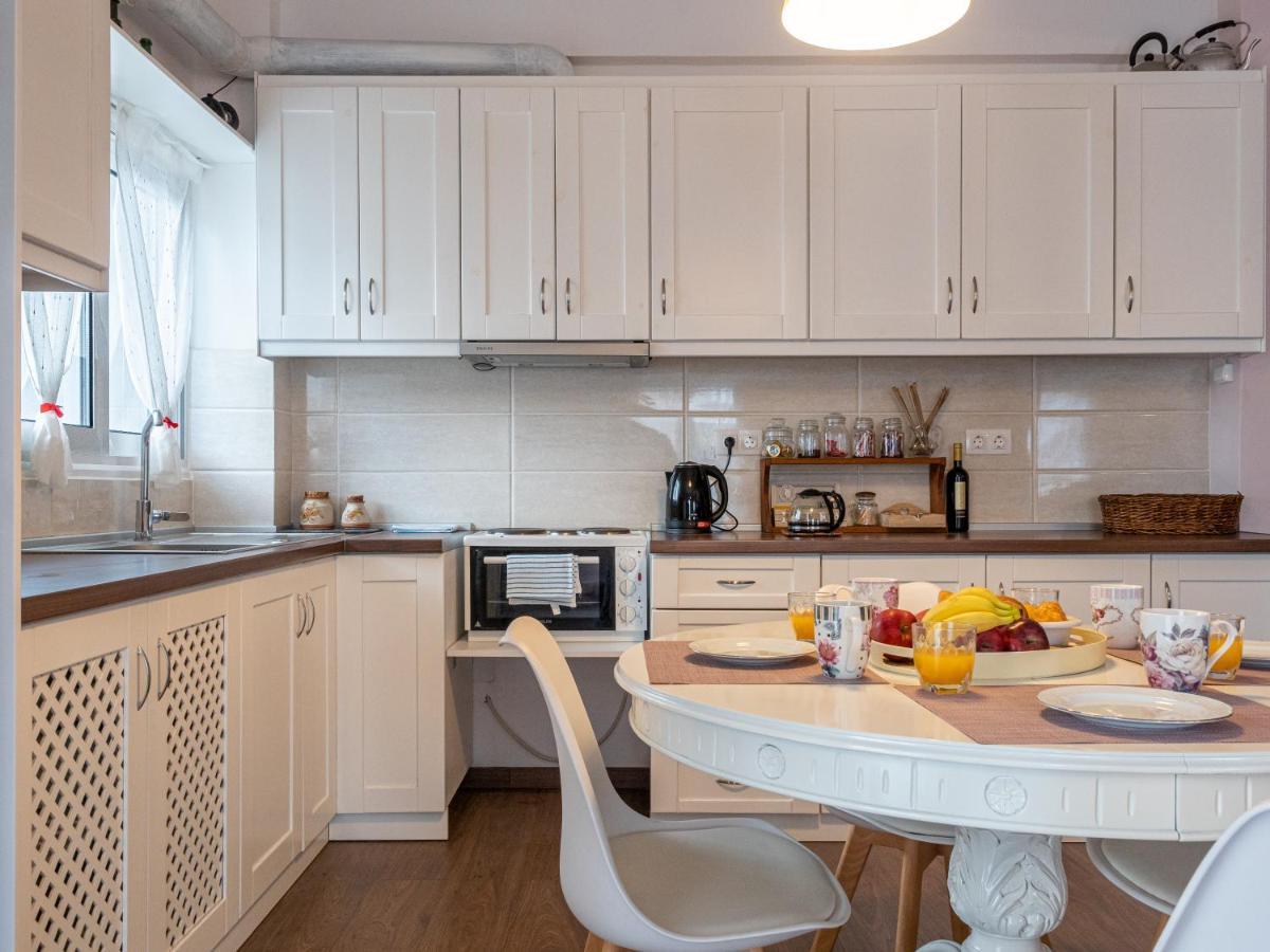 Central & Bright 2Bd Apt In Corfu Town Near Port Bagian luar foto