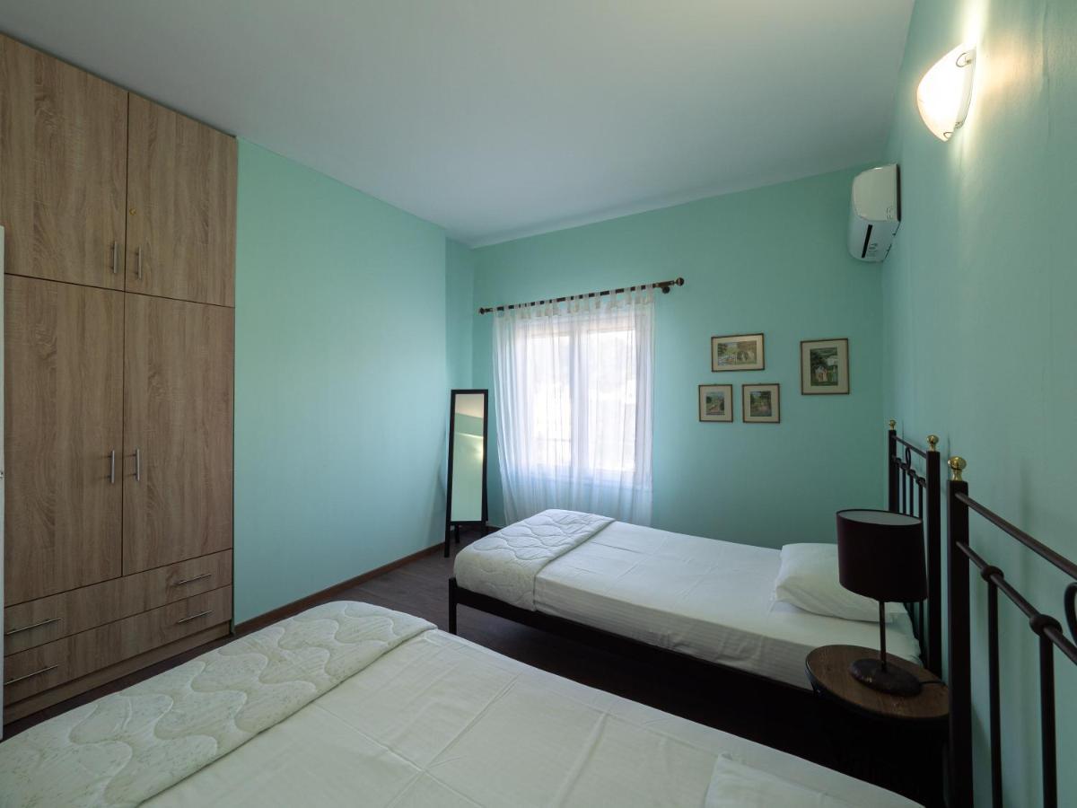 Central & Bright 2Bd Apt In Corfu Town Near Port Bagian luar foto